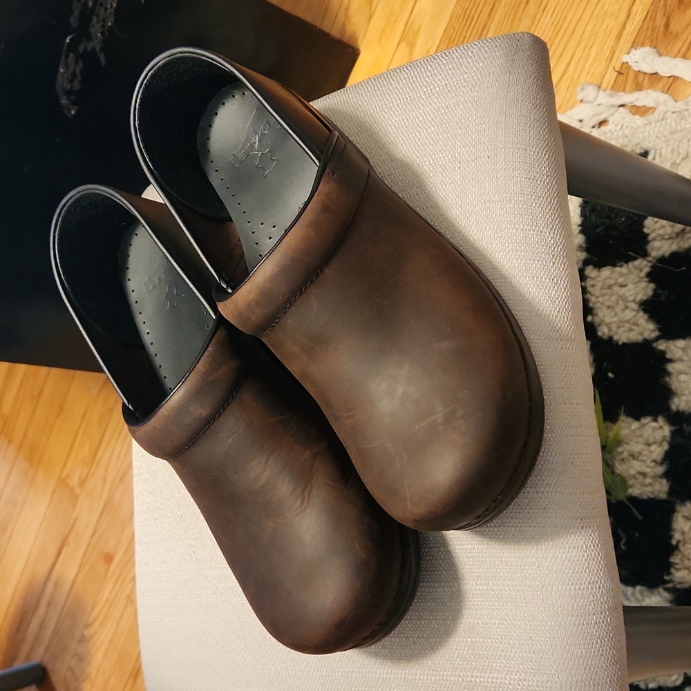 DANSKO Professional Oiled Leather Clogs